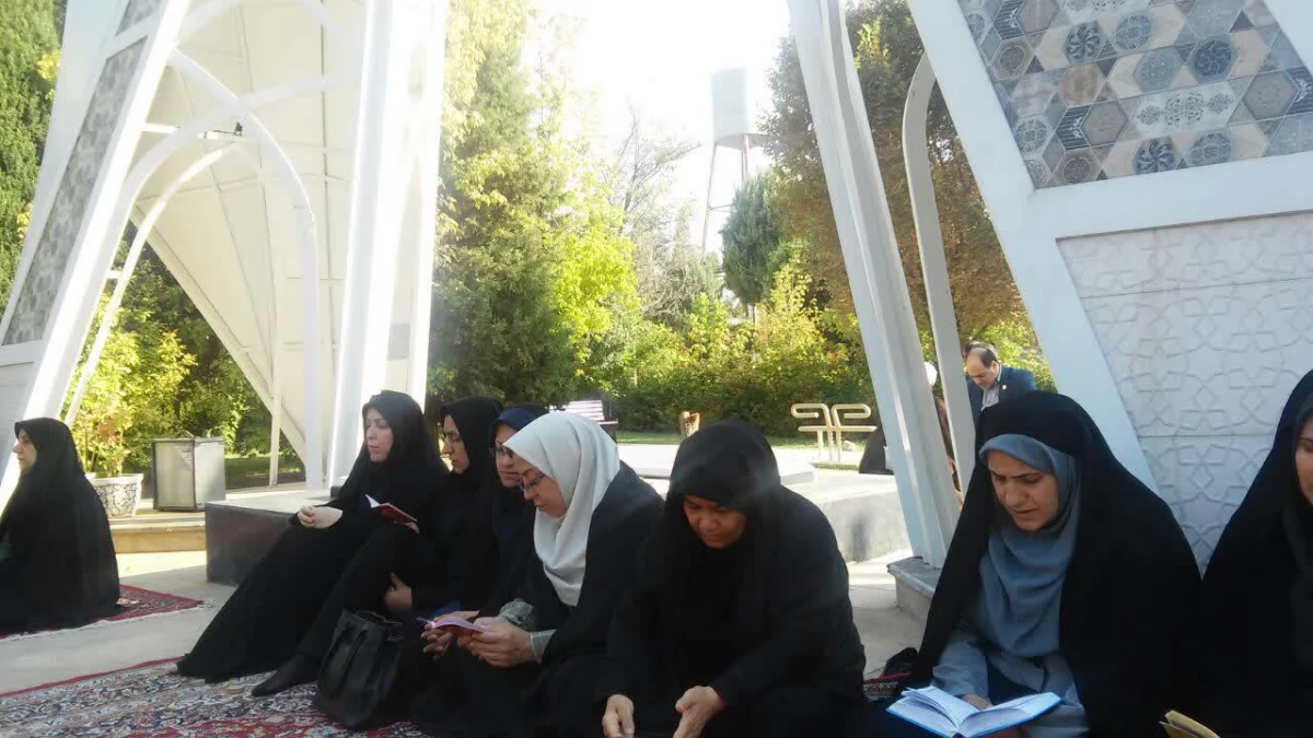 برگزاری زیارت عاشورا همزمان با آغاز هفته دفاع مقدس و ایام سوگواری سرور و سالار شهیدان حضرت ابا عبد الله الحسین 3