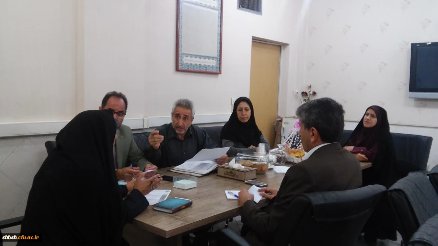 تشکیل جلسه شورای تغذیه پردیس شهید باهنر با حضور خانم دکتر داودی  4