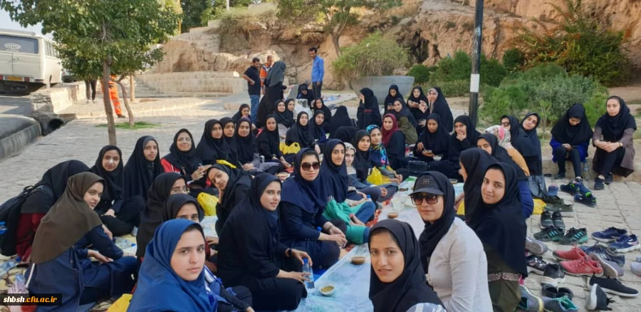برنامه کوه پیمایی و پیاده روی ویژه نودانشجومعلمان ورودی ۹۸ 5