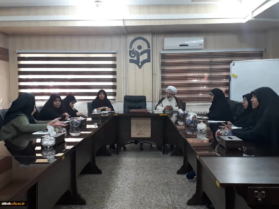 اولین جلسه کار گروه طرح علمی و پژوهشی بینش مطهر پردیس شهید باهنر در سال تحصیلی جدید 2