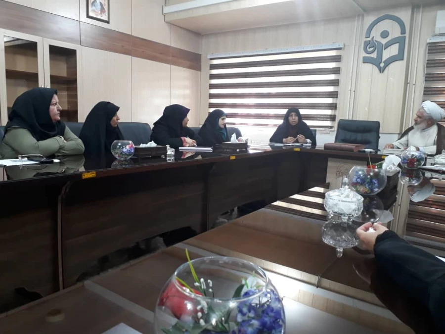 اولین جلسه کار گروه طرح علمی و پژوهشی بینش مطهر پردیس شهید باهنر در سال تحصیلی جدید 3