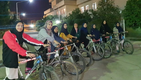 برگزاری مسابقات هفته تربیت بدنی در پردیس شهید باهنر 2