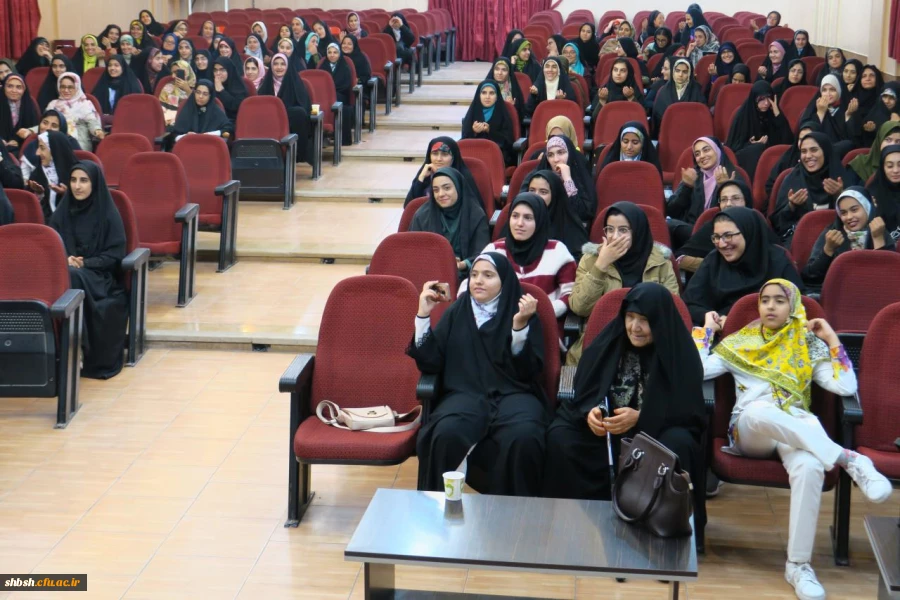 جشن آغـاز امامت حضرت ولی عصر(عج) با حضور پرشور دانشجومعلمان در سالن اجتماعات پردیس شهید باهنر برگزار شد 2