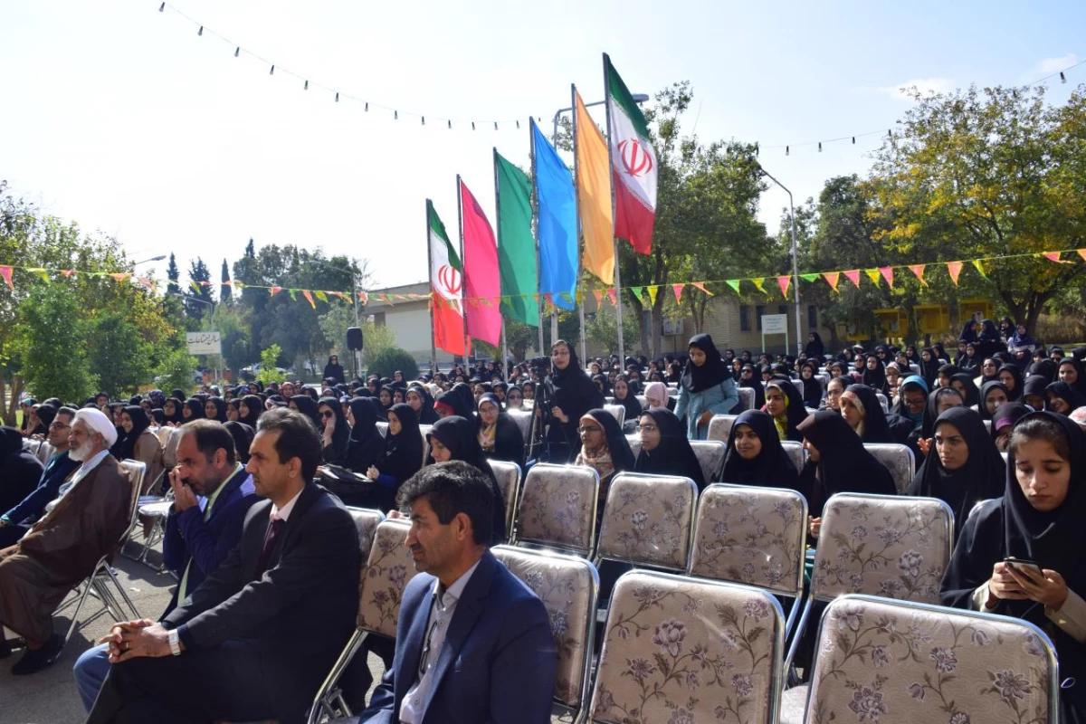 برگزاری جشن میلاد پیامبر اکرم (ص) و امام جعفر صادق علیه السلام به همراه تقدیر از برگزیدگان 2