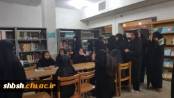 باز دید دانش آموزان دبیرستان معارف از پردیس شهید باهنر 5