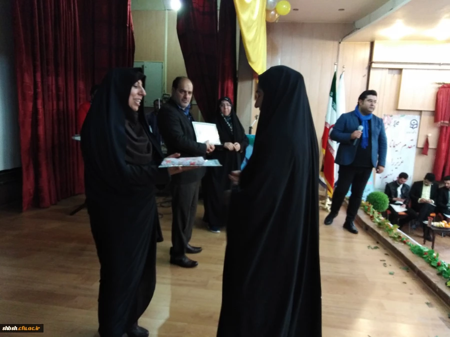 گرامی داشت روز دانشجو با حضور دکتر افلاکی در پردیس شهید باهنر برگزار شد 16