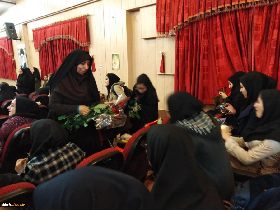 گرامی داشت روز دانشجو با حضور دکتر افلاکی در پردیس شهید باهنر برگزار شد 3