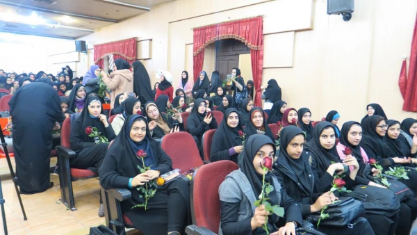 گرامی داشت روز دانشجو با حضور دکتر افلاکی در پردیس شهید باهنر برگزار شد 24