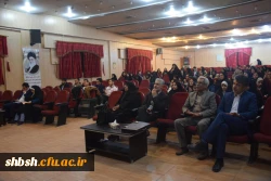 اولین شب شعر طنز دانشجویی به همت کانون شعر و ادب پردیس برگزارگردید 5