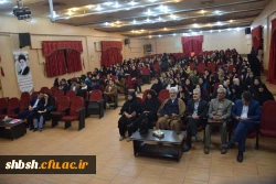 اولین شب شعر طنز دانشجویی به همت کانون شعر و ادب پردیس برگزارگردید 9