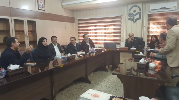 جلسه تحصیلات تکمیلی با حضور دکتر افلاکی رئیس دانشگاه فرهنگیان فارس 4