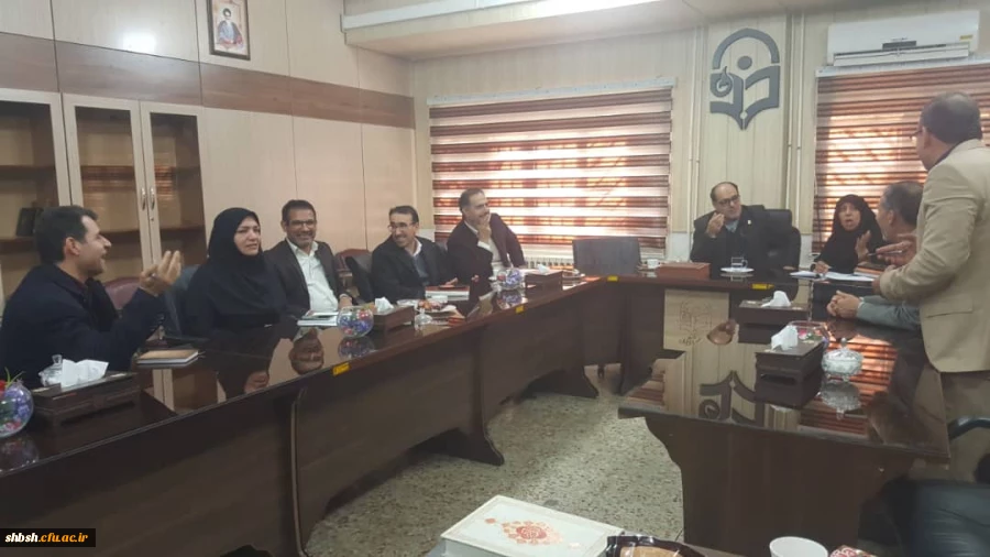 جلسه تحصیلات تکمیلی با حضور دکتر افلاکی رئیس دانشگاه فرهنگیان فارس 4