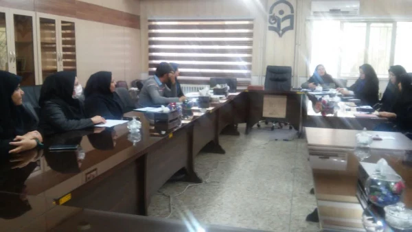 جلسه شورای آموزشی  5