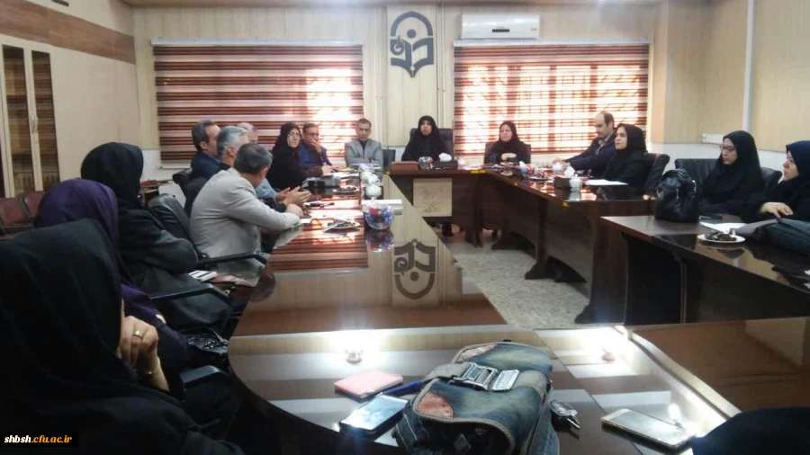 جلسه اساتید ویژه بزرگداشت سردا شهید حاج قاسم سلیمانی در پردیس شهید باهنر تشکیل شد 7