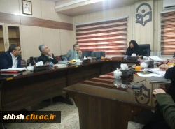 تشکیل جلسه شورای آموزشی 4