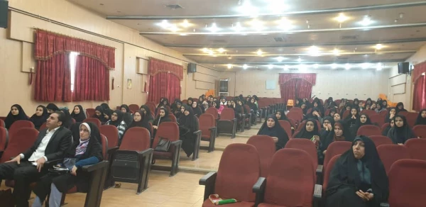 مراسم جشن بزرگ  انقلاب همراه با بزرگداشت یاد و خاطره شهید سپهبد سلیمانی  2