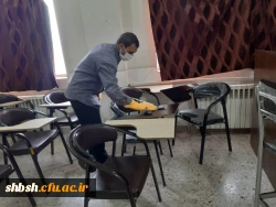 ضد عفونی کردن ساختمان های پردیس شهید باهنر فارس جهت پیشگیری از ورود ویروس کرونا 6