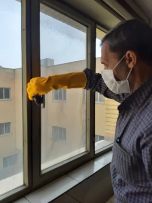 ضد عفونی کردن ساختمان های پردیس شهید باهنر فارس جهت پیشگیری از ورود ویروس کرونا 7