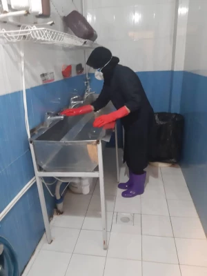 ضد عفونی کردن ساختمان های پردیس شهید باهنر فارس جهت پیشگیری از ورود ویروس کرونا 8