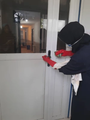 ضد عفونی کردن ساختمان های پردیس شهید باهنر فارس جهت پیشگیری از ورود ویروس کرونا 11