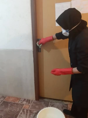 ضد عفونی کردن ساختمان های پردیس شهید باهنر فارس جهت پیشگیری از ورود ویروس کرونا 12