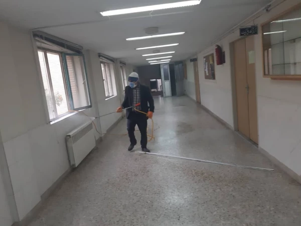 ضد عفونی کردن ساختمان های پردیس شهید باهنر فارس جهت پیشگیری از ورود ویروس کرونا 13