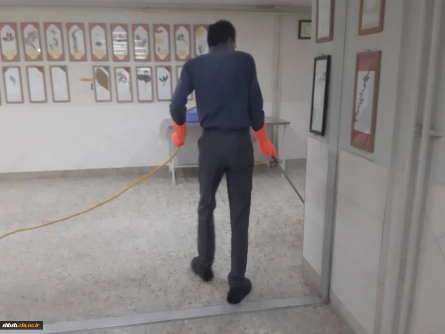 ضد عفونی کردن ساختمان های پردیس شهید باهنر فارس جهت پیشگیری از ورود ویروس کرونا 18