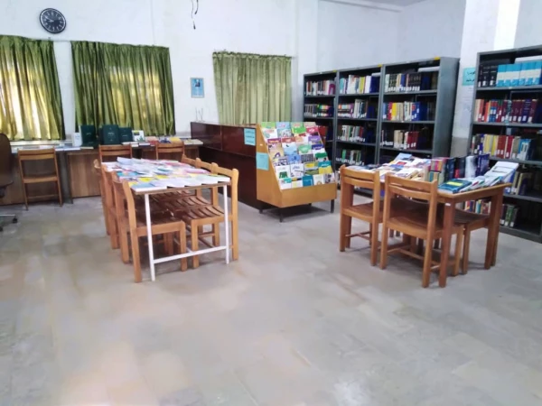 کتاب های جدید خریداری شده جهت کتابخانه پردیس شهید باهنر 8