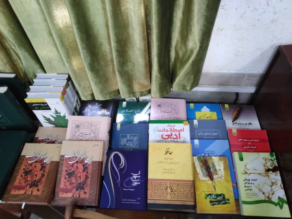 کتاب های جدید خریداری شده جهت کتابخانه پردیس شهید باهنر 11