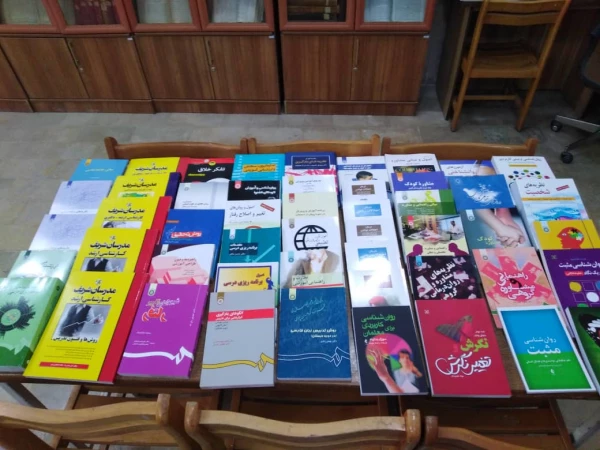 کتاب های جدید خریداری شده جهت کتابخانه پردیس شهید باهنر 12