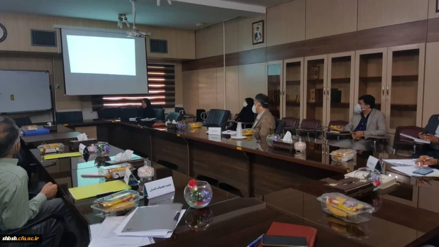 جلسه دفاع خانم اشرف قلندری در پردیس شهیدباهنر در تاریخ سه شنبه 13 خرداد 2