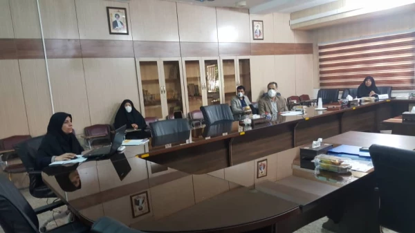 جلسه دفاع خانم اشرف قلندری در پردیس شهیدباهنر در تاریخ سه شنبه 13 خرداد 4