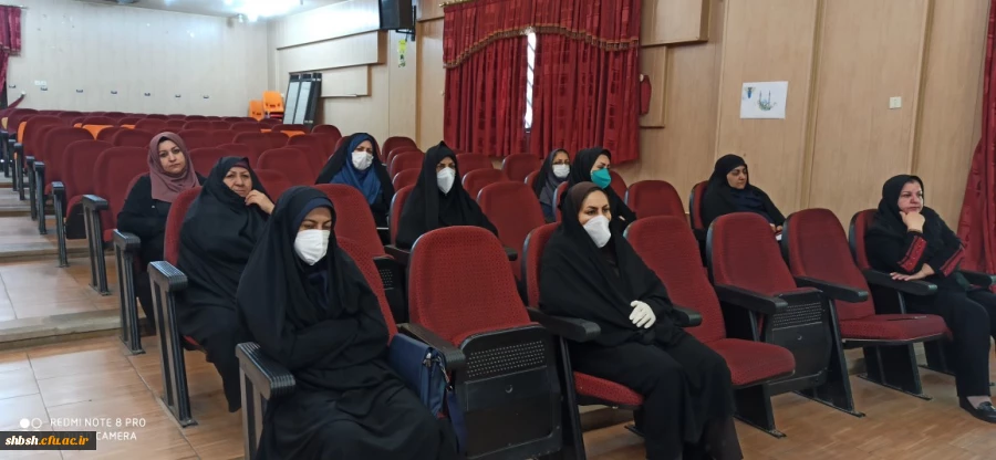 برگزاری اولین جلسه شورای اداری پردیس شهید باهنر در سال 99 3