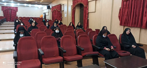 برگزاری اولین جلسه شورای اداری پردیس شهید باهنر در سال 99 5