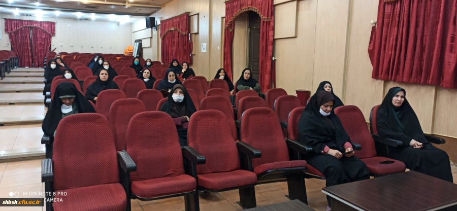 برگزاری اولین جلسه شورای اداری پردیس شهید باهنر در سال 99 5