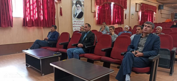 برگزاری اولین جلسه شورای اداری پردیس شهید باهنر در سال 99 6