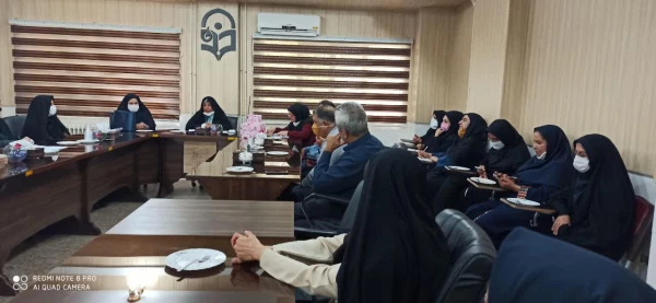 همزمان با ایام میلاد امام رضا علیه السلام، جلسه شورای اداری در پردیس شهید باهنر برگزار شد 5