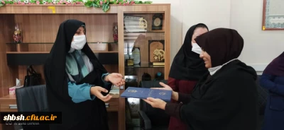 دیدار کارکنان پردیس شهید باهنر فارس با خانم دکتر داودی همسر آزاده دفاع مقدس