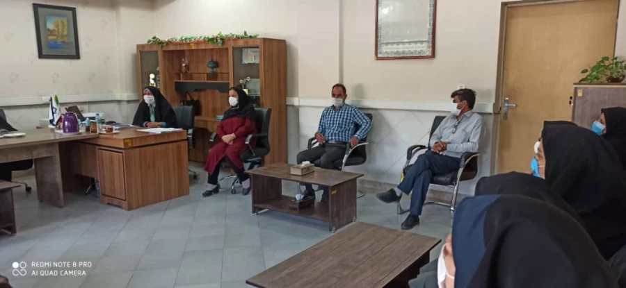 دیدار کارکنان پردیس شهید باهنر فارس با خانم دکتر داودی همسر آزاده دفاع مقدس 6