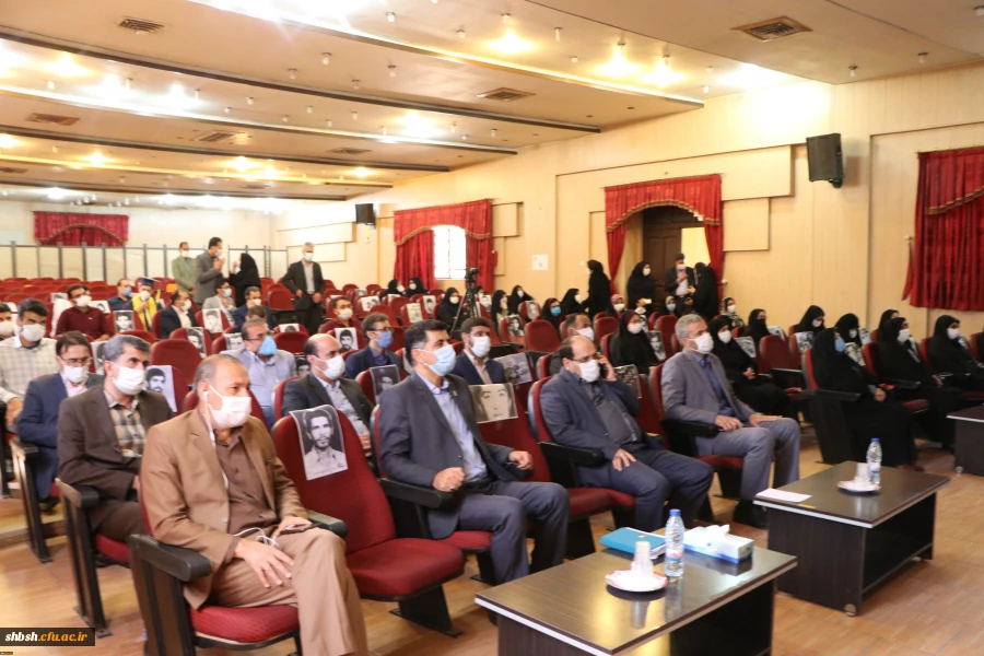 
مراسم نمادین آیین بازگشایی دانشگاه فرهنگیان در استان فارس
 8