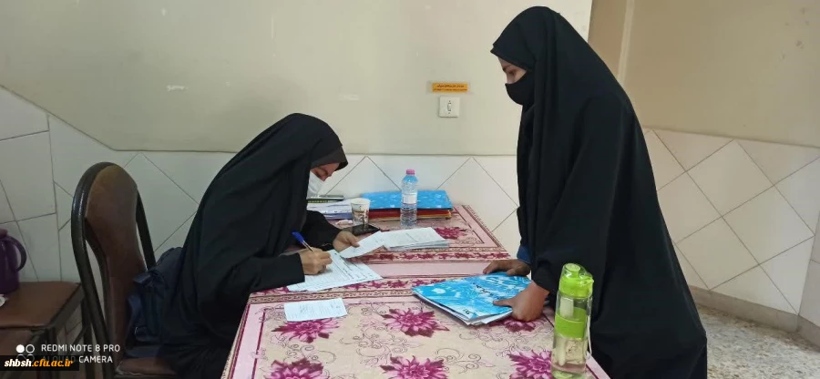 فرآیند مصاحبه داوطلبان دختر واجد شرایط آزمون سراسری ٩٩ در پردیس شهیدباهنر فارس انجام شد 21