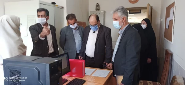 فرآیند مصاحبه داوطلبان دختر واجد شرایط آزمون سراسری ٩٩ در پردیس شهیدباهنر فارس انجام شد 40