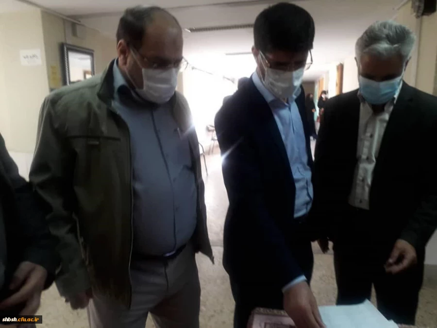 فرآیند مصاحبه داوطلبان دختر واجد شرایط آزمون سراسری ٩٩ در پردیس شهیدباهنر فارس انجام شد 47