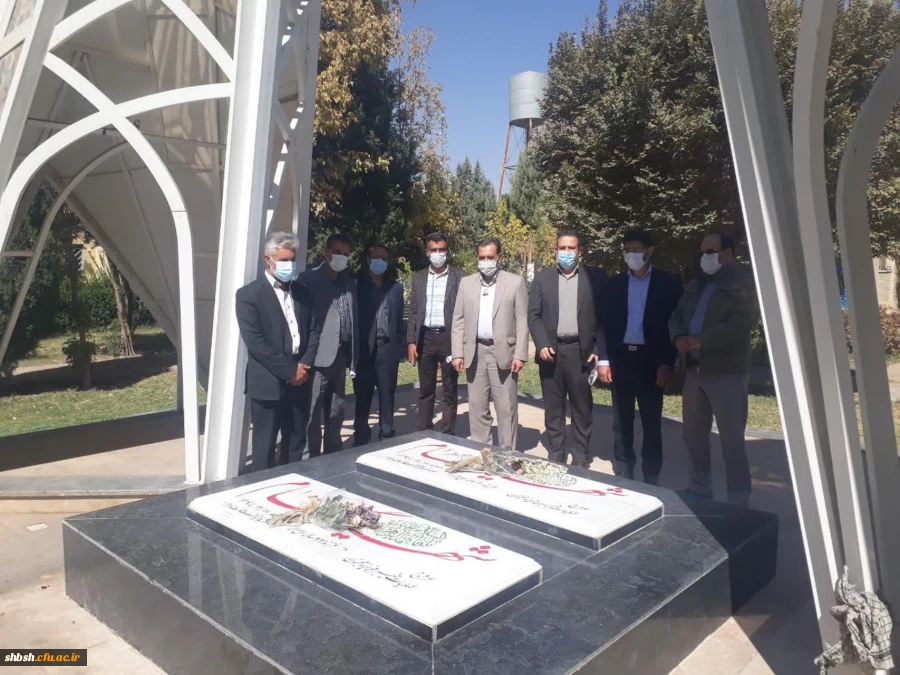 فرآیند مصاحبه داوطلبان دختر واجد شرایط آزمون سراسری ٩٩ در پردیس شهیدباهنر فارس انجام شد 48