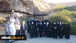 برنامه کوهپیمایی ویژه کارکنان به مناسبت گرامیداشت هفته تربیت بدنی انجام شد 11