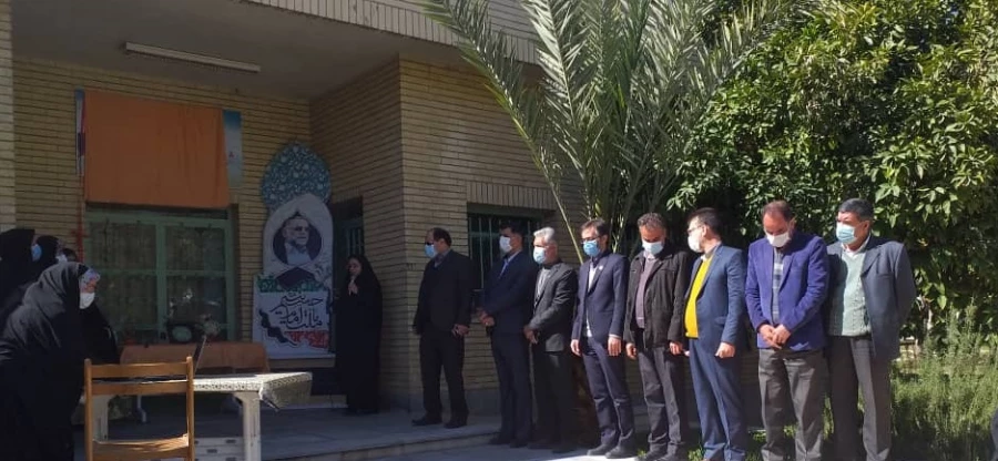 برگزاری مراسم گرامیداشت ایام ا... دهه ی فجر انقلاب اسلامی در پردیس شهید باهنر فارس 5