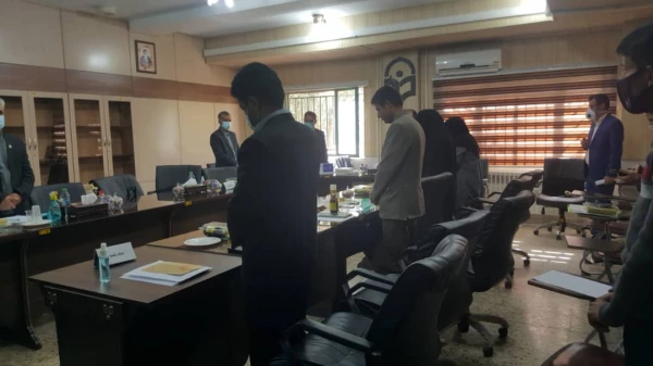 برگزاری جلسه دفاع از پایان نامه های کارشناسی ارشد دانشجویان پردیس شهید باهنر شیراز 6