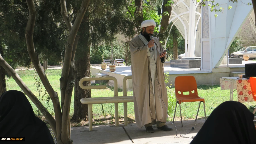 برگزاری مراسم جشن بمناسبت مبعث حضرت محمد (صلی الله علیه و آله و سلم) و اعیاد شعبانیه در پردیس شهید باهنر شیراز 9