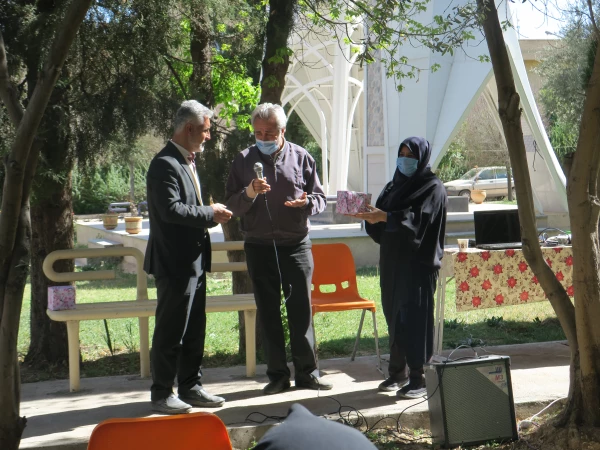 برگزاری مراسم جشن بمناسبت مبعث حضرت محمد (صلی الله علیه و آله و سلم) و اعیاد شعبانیه در پردیس شهید باهنر شیراز 17