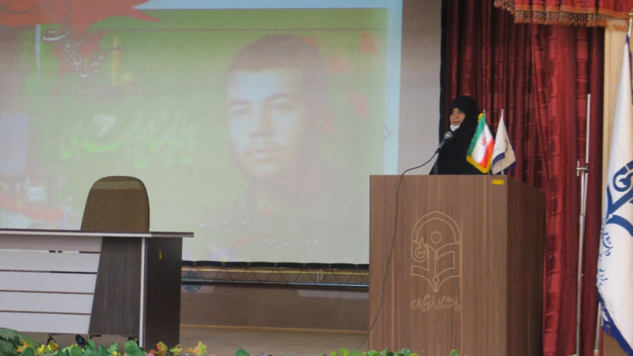 مراسم تودیع و معارفه سرپرست پردیس شهید باهنر اربعین سرور و سالار شهیدان و گرامیداشت هفته دفاع مقدس در پردیس شهید باهنر  14